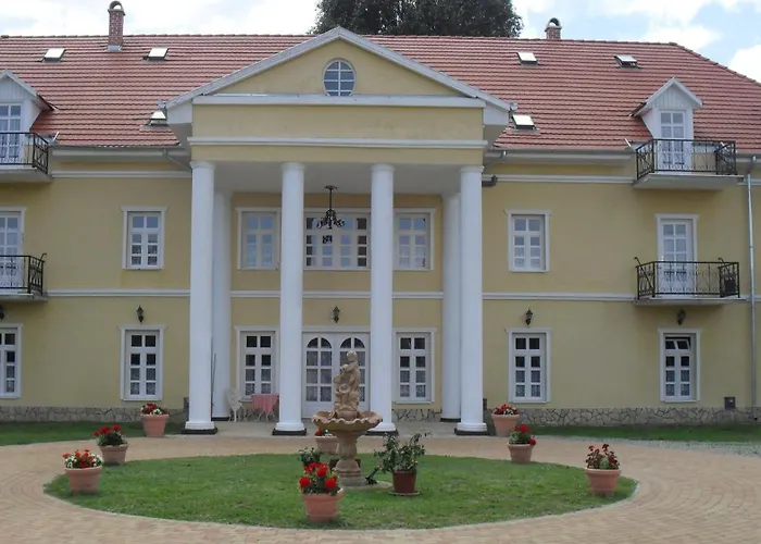 Resort Kentaur Ueduelofalu *